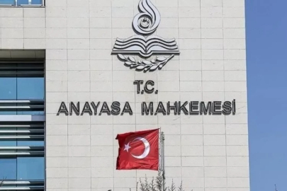 AYM'den 6 siyasi parti için karar!