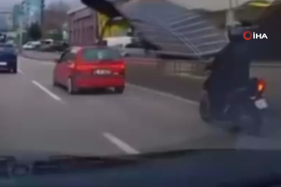 Bursa'da motorcunun ölümden döndüğü anlar kamerada