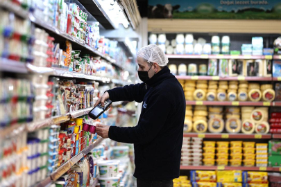 Etiket ile kasa fiyatı arasındaki 15 liralık farkı icraya taşıdı