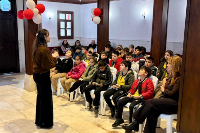 Gemlik'te çocuklar haklarını öğreniyor