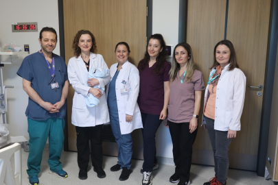 Bursa Şehir Hastanesi Tüp Bebek Merkezi'nde ilk bebek dünyaya geldi