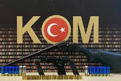 Kars'ta yasa dışı silah ticaretine operasyon: 10 gözaltı