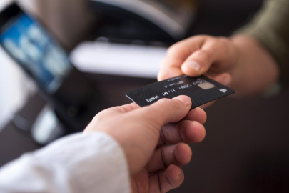 Merkez Bankası kredi kartı faiz oranlarını düşürdü