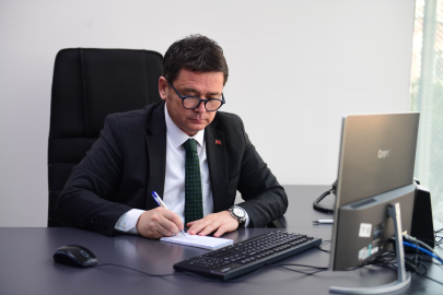  Bursa'da vatandaşın telefonlarını Başkan Erkan Aydın açtı