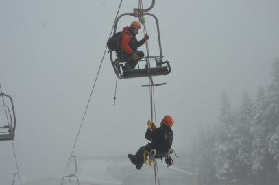 Uludağ’da nefes kesen tatbikat gerçeği aratmadı