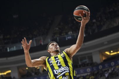 Fenerbahçe Beko yarın EA7 Emporio Armani Milan'a konuk olacak