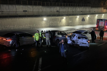 İstanbul'da 7 aracın karıştığı kazada 7 kişi yaralandı