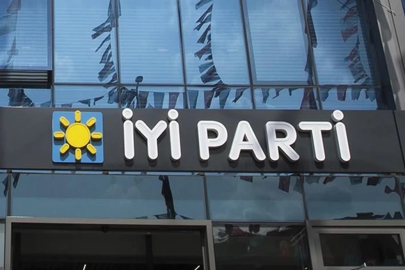 İYİ Parti'den 5 ilçe başkanı istifa etti