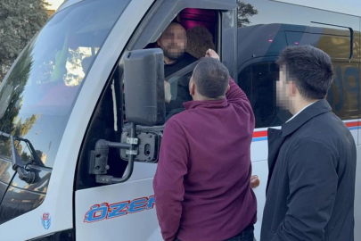 Trafikte 'Sen bana oğlum diyemezsin' kavgası darpla sonlandı