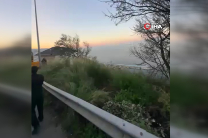 Bursa'da kepçenin vinçten düştüğü anlar kameraya yansıdı