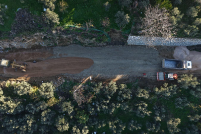 Gemlik’te yol çalışmaları hız kesmeden devam ediyor