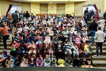 Yıldırımlı çocuklara her pazar ücretsiz tiyatro