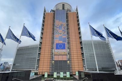 AB, ABD'nin 5 Avrupalıya vize yasağı getirmesini kınadı