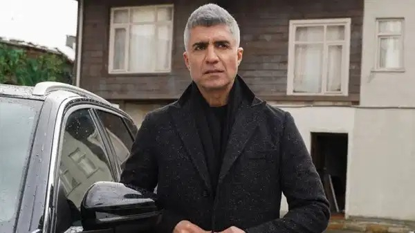 6- ÖZCAN DENİZ VE AİLE KAVGASI