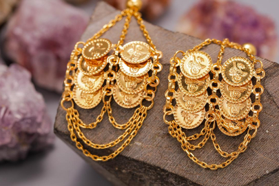 Altının gramı 6 bin 164 liradan işlem görüyor