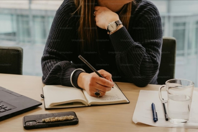 Hazine ve Maliye Bakanlığı 104 uzman yardımcısı alacak