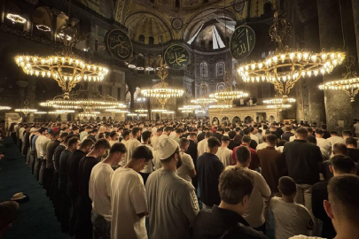 Regaib Kandili bugün idrak edilecek