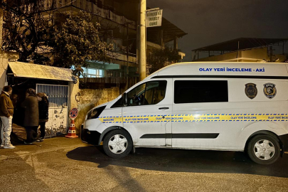 İzmir'de eve giren hırsızların bıçakladığı kişi öldü