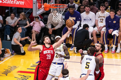 NBA'de Rockets, Lakers deplasmanında farklı kazandı