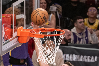 NBA'de Bulls, 76ers'ı yenerek serisini 5 maça çıkardı