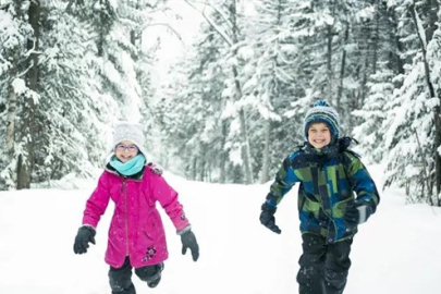 Eğitime kar engeli: İşte çarşamba günü okulların tatil edildiği iller
