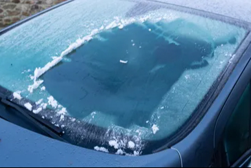 Kışın araç camları için kritik uyarı: Bu hatayı yapmayın!