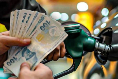 Akaryakıta yeni yıl zammı: 54 TL'yi aşıyor!