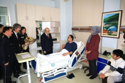 Emniyet Genel Müdürü Demirtaş, Yalova’daki çatışmada yaralanan polisi ziyaret etti