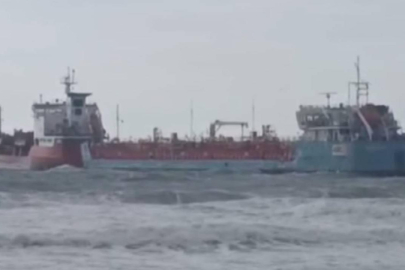 Florya açıklarında iki tankerden acil yardım çağrısı