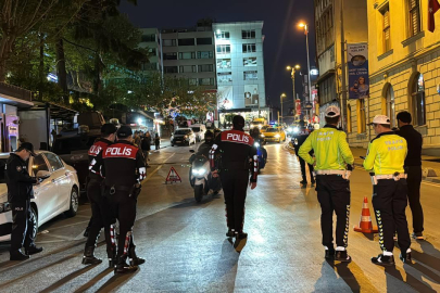 Türkiye genelinde yılbaşı tedbirleri: 325 bin personel görev yapacak