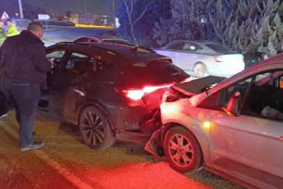 Gizli buzlanma kazayı beraberinde getirdi: 3 kişi yaralandı