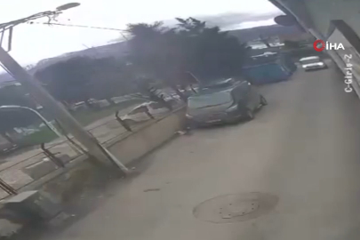 Bursa'da çatılar uçtu, ağaçlar devrildi!