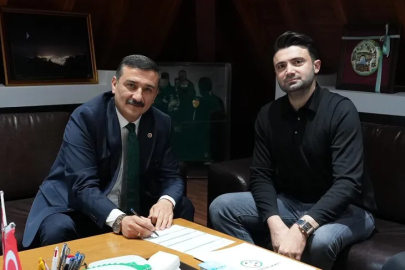 Bursaspor Vakfı güçleniyor: Selçuk Türkoğlu Mütevelli Heyeti’ne katıldı