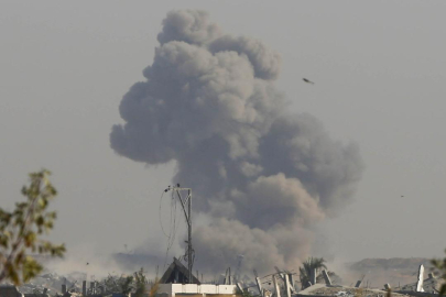 Katil İsrail'den Gazze'nin kuzeyine İHA saldırısı: 4 yaralı