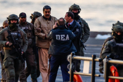 İsviçre, Maduro'nun ülkedeki tüm varlıklarını dondurma kararı aldı