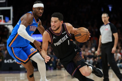 NBA'de Suns, son saniye üçlüğüyle kazandı