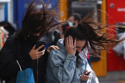 Batı bölgeleri için "kuvvetli fırtına" uyarısı