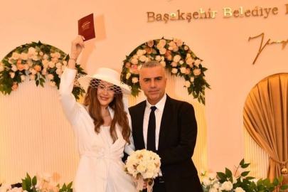 Şarkıcı Berdan Mardini’den boşanma haberlerine esprili yanıt