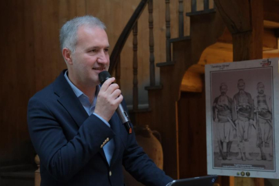 Kent müzesi 17'nci yaşını "zarafetin mirası" sergisiyle kutluyor