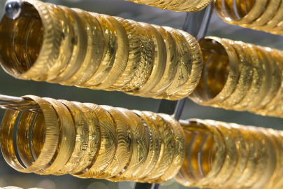 Altın fiyatı 2025'te ezber bozdu: Yükseliş devam edecek mi?