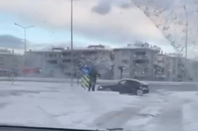 Bursa'da karın keyfini tehlikeye dönüştürdü: Kavşakta drift skandalı!