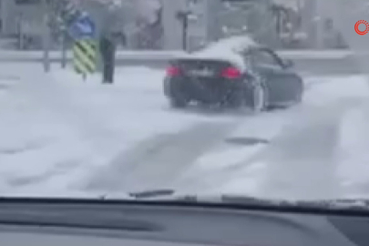 Bursa'da karın keyfini tehlikeye dönüştürdü: Kavşakta drift skandalı!