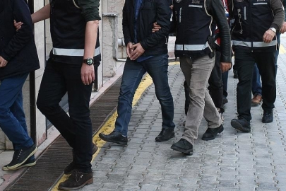 İstanbul merkezli 21 ildeki suç örgütü operasyonunda yakalanan 58 şüpheli tutuklandı