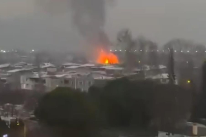 Bursa'da palet fabrikasında yangın: Söndürme çalışmaları sürüyor