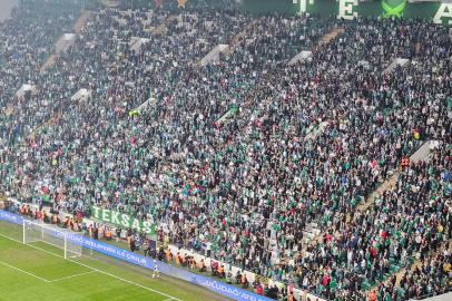 Bursaspor taraftarı tribüne uzak kaldı