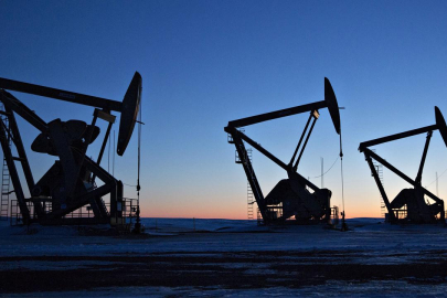 Brent petrolün varili 63,04 dolardan işlem görüyor