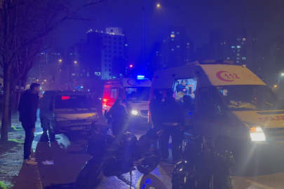 Bursa'da otomobil ile motosiklet çarpıştı: 2 yaralı