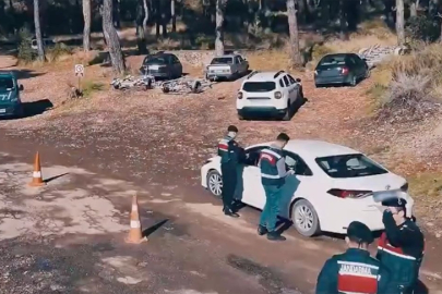 Göçmen kaçakçılığı organizatörlerine yönelik operasyonlarda 50 şüpheli tutuklandı