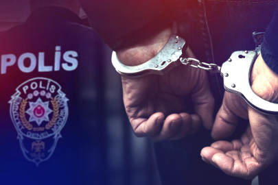 Kırmızı Bültenle aranan suçlular yakalanarak Türkiye'ye getirildi