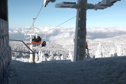 Uludağ rengarenk, sömestr cümbüşü yaşanıyor..
